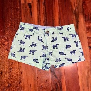 Red camel patterned jean shorts size 7